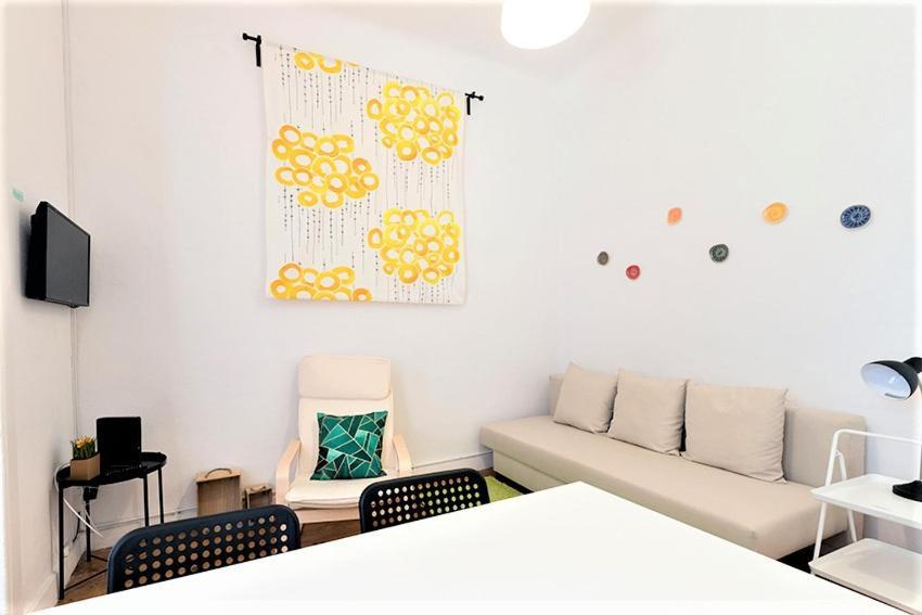 Pretty Clerigos 132 Apartment Porto Luaran gambar